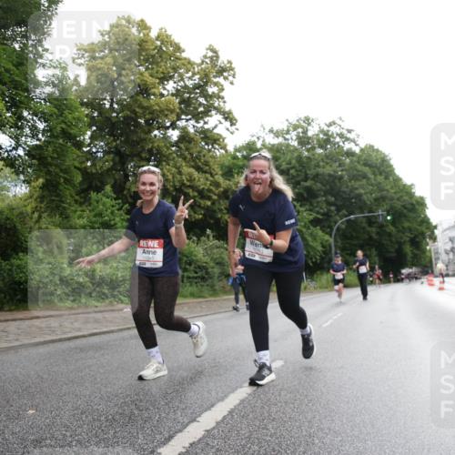 14.06.2026 - REWE Women's Run Jannik Wohlers http://msf.ph/oto/9792410 14.06.2026 10:07:06 Laufen 11340, 11113, 1111 meine-sportfotos.de