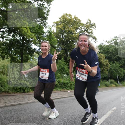 14.06.2026 - REWE Women's Run Jannik Wohlers http://msf.ph/oto/9792432 14.06.2026 10:07:07 Laufen 11340, 11113, 2 meine-sportfotos.de