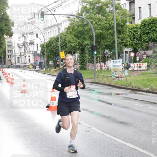 14.06.2026 - REWE Women's Run Jannik Wohlers http://msf.ph/oto/9792433 14.06.2026 09:51:09 Laufen 1, 1130 meine-sportfotos.de
