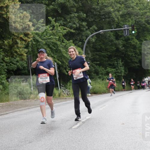 14.06.2026 - REWE Women's Run Jannik Wohlers http://msf.ph/oto/9792450 14.06.2026 10:07:09 Laufen 10298, 11317 meine-sportfotos.de