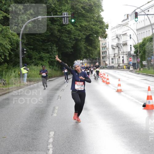 14.06.2026 - REWE Women's Run Jannik Wohlers http://msf.ph/oto/9792543 14.06.2026 09:51:23 Laufen 10496, 57, 01 meine-sportfotos.de