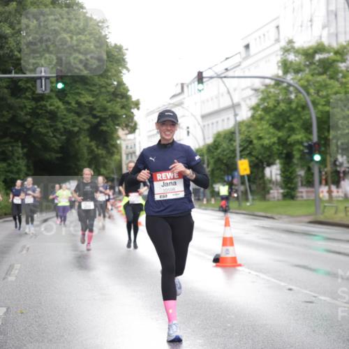 14.06.2026 - REWE Women's Run Jannik Wohlers http://msf.ph/oto/9792598 14.06.2026 09:51:32 Laufen 10598, 57 meine-sportfotos.de