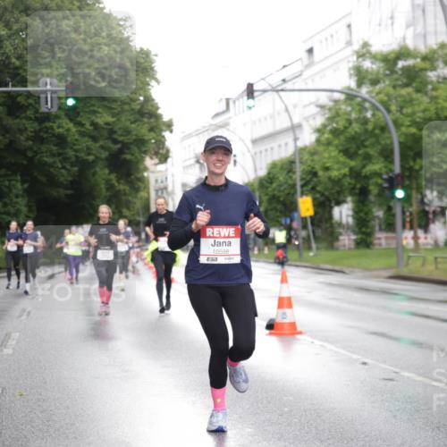 14.06.2026 - REWE Women's Run Jannik Wohlers http://msf.ph/oto/9792600 14.06.2026 09:51:32 Laufen 10598, 7 meine-sportfotos.de