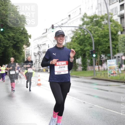14.06.2026 - REWE Women's Run Jannik Wohlers http://msf.ph/oto/9792613 14.06.2026 09:51:33 Laufen 10598, 57 meine-sportfotos.de