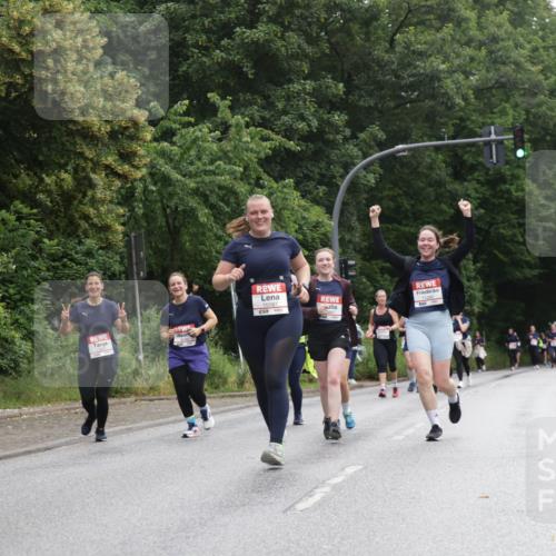 14.06.2026 - REWE Women's Run Jannik Wohlers http://msf.ph/oto/9792664 14.06.2026 10:07:38 Laufen 11282, 10587 meine-sportfotos.de