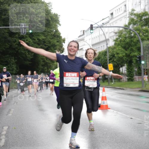 14.06.2026 - REWE Women's Run Jannik Wohlers http://msf.ph/oto/9792667 14.06.2026 09:51:39 Laufen 10796, 10358, 57 meine-sportfotos.de