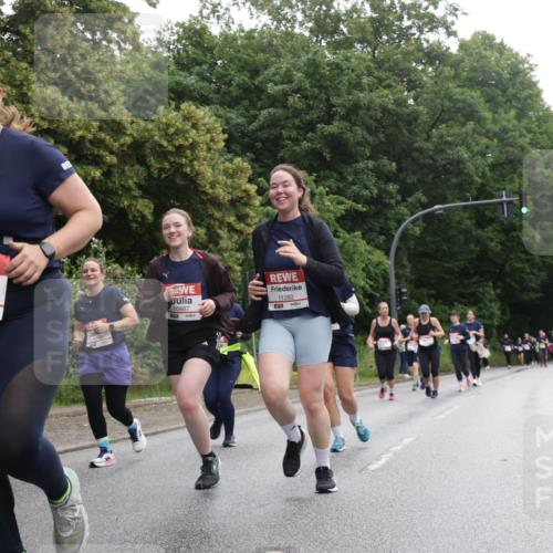 14.06.2026 - REWE Women's Run Jannik Wohlers http://msf.ph/oto/9792697 14.06.2026 10:07:41 Laufen 10587, 577, 10887, 11282, 57 meine-sportfotos.de
