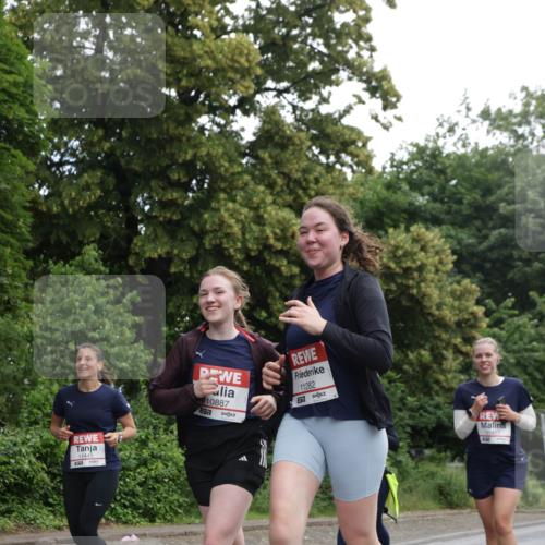 14.06.2026 - REWE Women's Run Jannik Wohlers http://msf.ph/oto/9792706 14.06.2026 10:07:42 Laufen 11445, 10887, 11282, 11457 meine-sportfotos.de