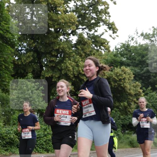 14.06.2026 - REWE Women's Run Jannik Wohlers http://msf.ph/oto/9792709 14.06.2026 10:07:42 Laufen 11445, 887, 11282, 11457 meine-sportfotos.de