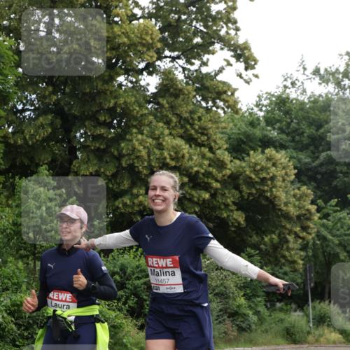 14.06.2026 - REWE Women's Run Jannik Wohlers http://msf.ph/oto/9792730 14.06.2026 10:07:43 Laufen 11457 meine-sportfotos.de