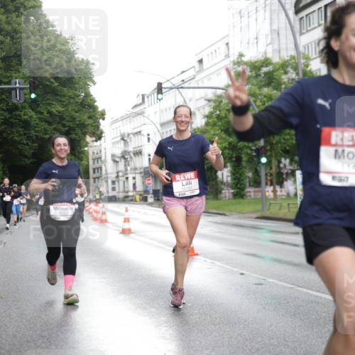 14.06.2026 - REWE Women's Run Jannik Wohlers http://msf.ph/oto/9792770 14.06.2026 09:51:47 Laufen 10122, 10757, 11443, 1517 meine-sportfotos.de