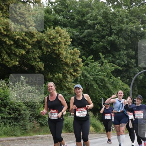 14.06.2026 - REWE Women's Run Jannik Wohlers http://msf.ph/oto/9792782 14.06.2026 10:07:46 Laufen 10536, 10458, 6517, 10498 meine-sportfotos.de