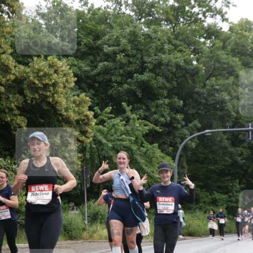 14.06.2026 - REWE Women's Run Jannik Wohlers http://msf.ph/oto/9792789 14.06.2026 10:07:47 Laufen 11487, 10458, 10498, 57 meine-sportfotos.de