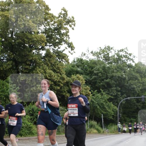 14.06.2026 - REWE Women's Run Jannik Wohlers http://msf.ph/oto/9792816 14.06.2026 10:07:49 Laufen 10498, 57 meine-sportfotos.de