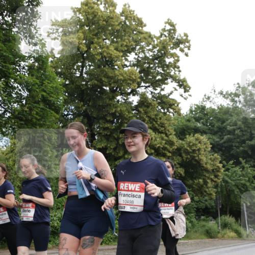 14.06.2026 - REWE Women's Run Jannik Wohlers http://msf.ph/oto/9792839 14.06.2026 10:07:50 Laufen 417, 10498, 577, 10688 meine-sportfotos.de