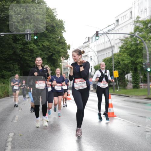 14.06.2026 - REWE Women's Run Jannik Wohlers http://msf.ph/oto/9792842 14.06.2026 09:51:52 Laufen 10265, 10867, 57 meine-sportfotos.de