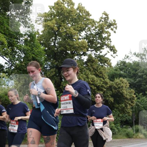 14.06.2026 - REWE Women's Run Jannik Wohlers http://msf.ph/oto/9792845 14.06.2026 10:07:50 Laufen 10695, 10498, 57, 10688 meine-sportfotos.de