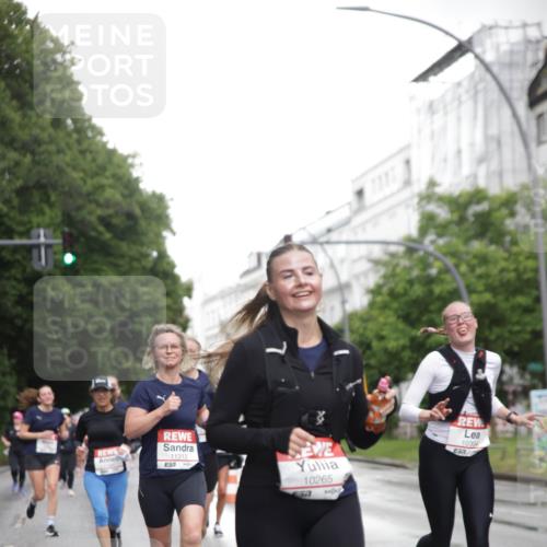 14.06.2026 - REWE Women's Run Jannik Wohlers http://msf.ph/oto/9792866 14.06.2026 09:51:54 Laufen 11313, 7, 10265, 657, 10304, 7 meine-sportfotos.de