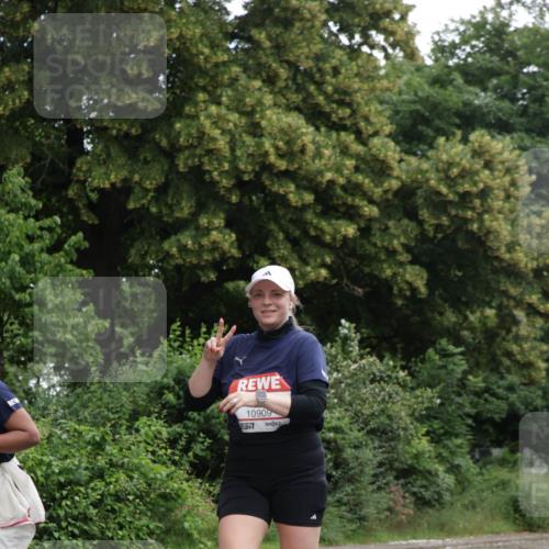 14.06.2026 - REWE Women's Run Jannik Wohlers http://msf.ph/oto/9792929 14.06.2026 10:08:02 Laufen 10909, 57 meine-sportfotos.de