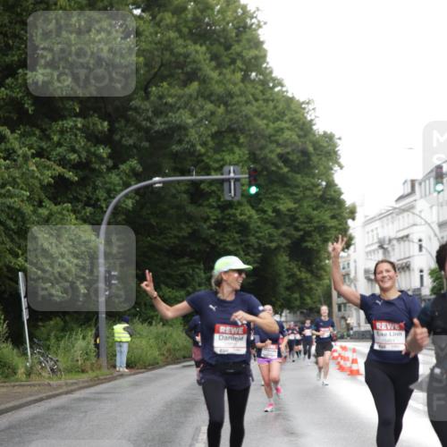 14.06.2026 - REWE Women's Run Jannik Wohlers http://msf.ph/oto/9792941 14.06.2026 09:52:01 Laufen 10451 meine-sportfotos.de