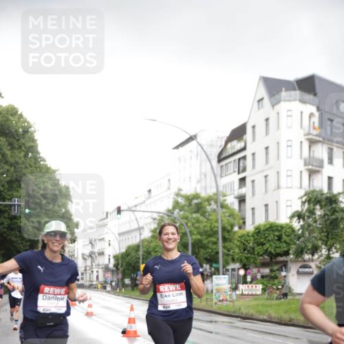 14.06.2026 - REWE Women's Run Jannik Wohlers http://msf.ph/oto/9792962 14.06.2026 09:52:02 Laufen 10625, 10451, 11 meine-sportfotos.de
