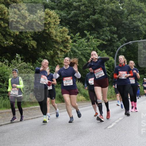 14.06.2026 - REWE Women's Run Jannik Wohlers http://msf.ph/oto/9792983 14.06.2026 10:08:09 Laufen 1068, 10404, 1112, 857, 10644, 0502 meine-sportfotos.de