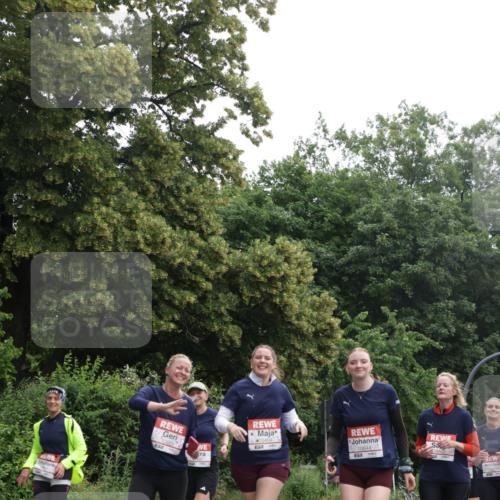 14.06.2026 - REWE Women's Run Jannik Wohlers http://msf.ph/oto/9792995 14.06.2026 10:08:10 Laufen 10689, 410404, 10644 meine-sportfotos.de