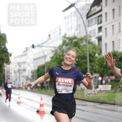 14.06.2026 - REWE Women's Run Jannik Wohlers http://msf.ph/oto/9793023 14.06.2026 09:52:09 Laufen 10563, 7 meine-sportfotos.de