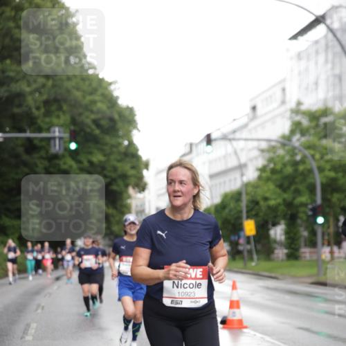 14.06.2026 - REWE Women's Run Jannik Wohlers http://msf.ph/oto/9793064 14.06.2026 09:52:14 Laufen 10923, 7 meine-sportfotos.de