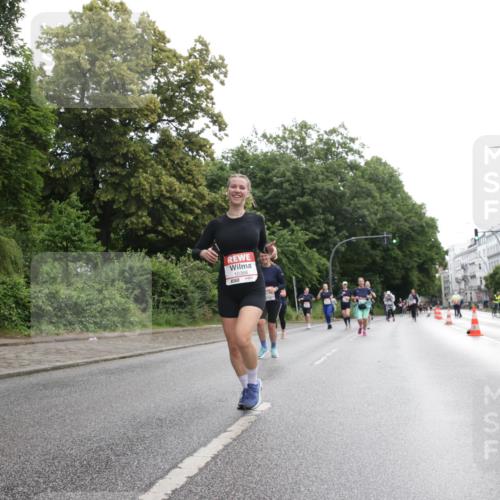 14.06.2026 - REWE Women's Run Jannik Wohlers http://msf.ph/oto/9793068 14.06.2026 10:08:14 Laufen 10366 meine-sportfotos.de