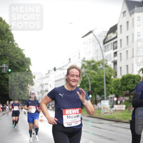 14.06.2026 - REWE Women's Run Jannik Wohlers http://msf.ph/oto/9793076 14.06.2026 09:52:14 Laufen 10923, 7 meine-sportfotos.de