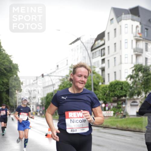 14.06.2026 - REWE Women's Run Jannik Wohlers http://msf.ph/oto/9793083 14.06.2026 09:52:14 Laufen 10923, 577 meine-sportfotos.de