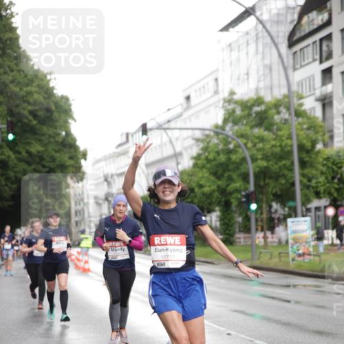14.06.2026 - REWE Women's Run Jannik Wohlers http://msf.ph/oto/9793090 14.06.2026 09:52:15 Laufen 10737, 7 meine-sportfotos.de
