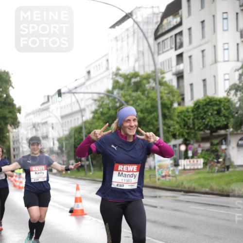 14.06.2026 - REWE Women's Run Jannik Wohlers http://msf.ph/oto/9793119 14.06.2026 09:52:17 Laufen 11399, 11383, 7 meine-sportfotos.de