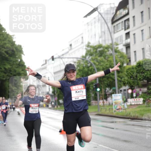 14.06.2026 - REWE Women's Run Jannik Wohlers http://msf.ph/oto/9793133 14.06.2026 09:52:18 Laufen 10399, 11399 meine-sportfotos.de