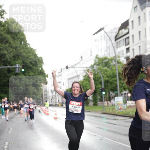 14.06.2026 - REWE Women's Run Jannik Wohlers http://msf.ph/oto/9793161 14.06.2026 09:52:19 Laufen 10399, 57 meine-sportfotos.de