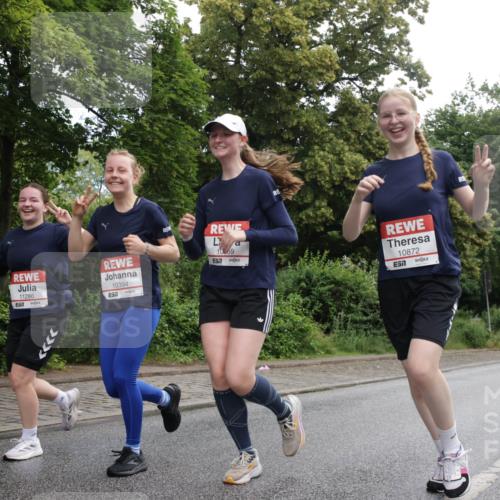 14.06.2026 - REWE Women's Run Jannik Wohlers http://msf.ph/oto/9793172 14.06.2026 10:08:21 Laufen 11286, 10394, 57, 10, 69, 57, 10872, 57 meine-sportfotos.de