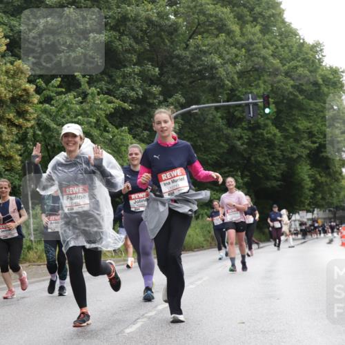 14.06.2026 - REWE Women's Run Jannik Wohlers http://msf.ph/oto/9793191 14.06.2026 10:08:24 Laufen 11195, 10452, 51, 11295, 10711 meine-sportfotos.de