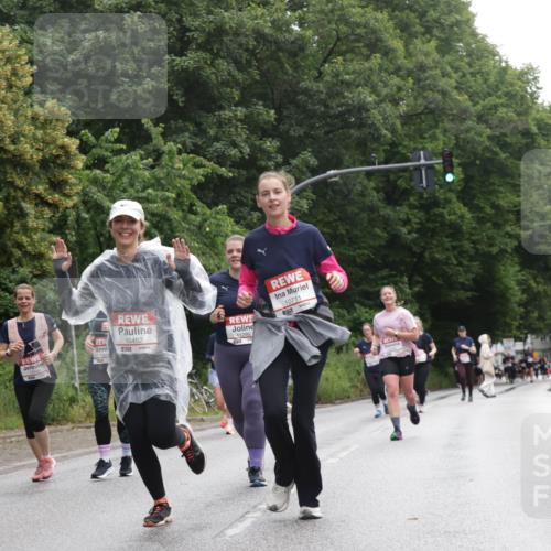 14.06.2026 - REWE Women's Run Jannik Wohlers http://msf.ph/oto/9793195 14.06.2026 10:08:24 Laufen 10452, 11295, 10711 meine-sportfotos.de