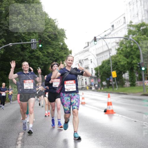 14.06.2026 - REWE Women's Run Jannik Wohlers http://msf.ph/oto/9793196 14.06.2026 09:52:23 Laufen 10845, 11312, 11214, 7 meine-sportfotos.de