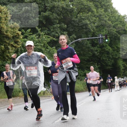 14.06.2026 - REWE Women's Run Jannik Wohlers http://msf.ph/oto/9793199 14.06.2026 10:08:24 Laufen 10452, 10711, 112 meine-sportfotos.de
