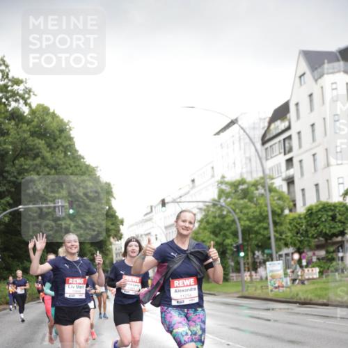 14.06.2026 - REWE Women's Run Jannik Wohlers http://msf.ph/oto/9793200 14.06.2026 09:52:24 Laufen 10845, 11312, 11214 meine-sportfotos.de