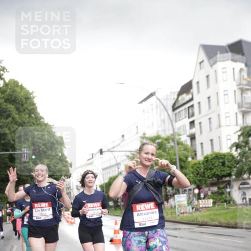 14.06.2026 - REWE Women's Run Jannik Wohlers http://msf.ph/oto/9793211 14.06.2026 09:52:24 Laufen 10845, 7, 11312, 11214, 7 meine-sportfotos.de