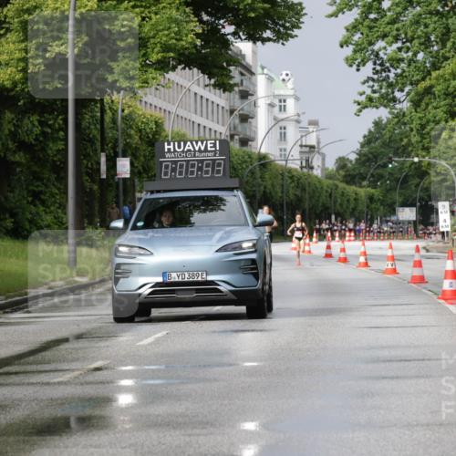14.06.2026 - REWE Women's Run Jannik Wohlers http://msf.ph/oto/9793214 14.06.2026 09:06:07 Laufen 2, 8, 88, 88, 389, 9, 4 meine-sportfotos.de