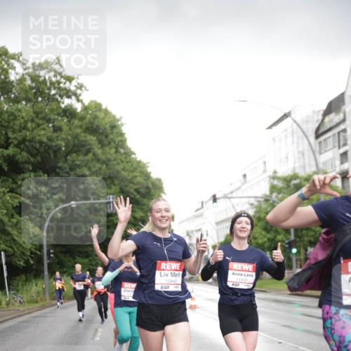 14.06.2026 - REWE Women's Run Jannik Wohlers http://msf.ph/oto/9793223 14.06.2026 09:52:25 Laufen 10845, 11312, 57 meine-sportfotos.de