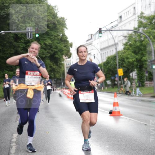 14.06.2026 - REWE Women's Run Jannik Wohlers http://msf.ph/oto/9793361 14.06.2026 09:52:33 Laufen 11415, 517, 11516, 57 meine-sportfotos.de