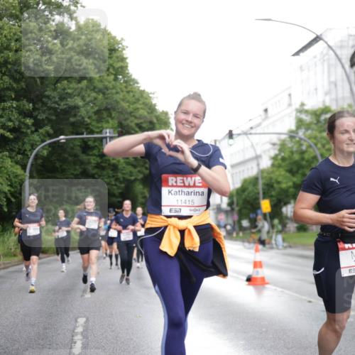 14.06.2026 - REWE Women's Run Jannik Wohlers http://msf.ph/oto/9793373 14.06.2026 09:52:33 Laufen 11415, 11516 meine-sportfotos.de