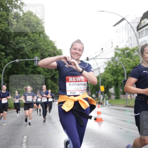 14.06.2026 - REWE Women's Run Jannik Wohlers http://msf.ph/oto/9793376 14.06.2026 09:52:34 Laufen 11415, 7, 11516 meine-sportfotos.de