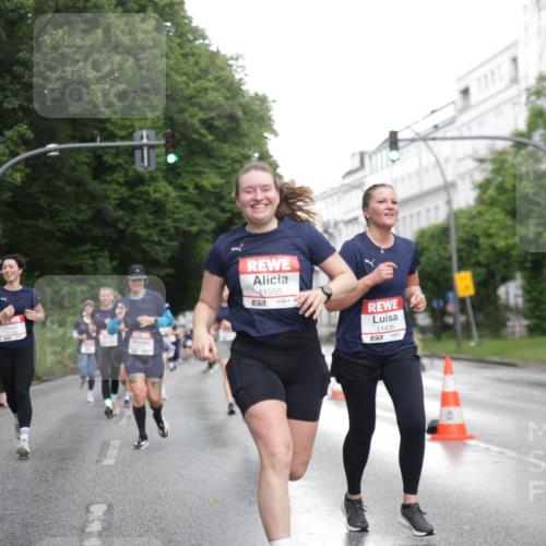 14.06.2026 - REWE Women's Run Jannik Wohlers http://msf.ph/oto/9793389 14.06.2026 09:52:36 Laufen 11055, 57, 11436 meine-sportfotos.de