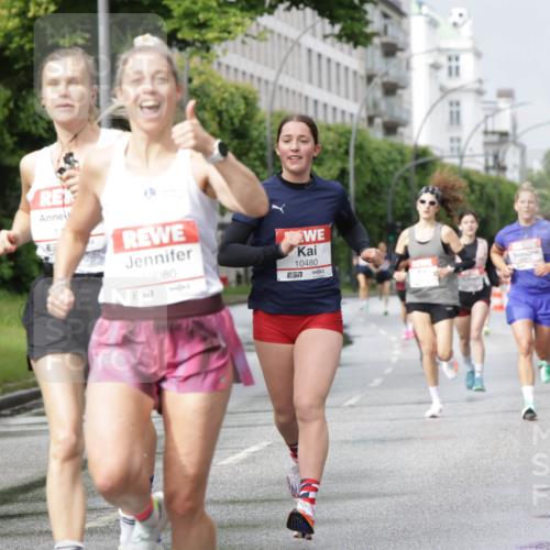 14.06.2026 - REWE Women's Run Jannik Wohlers http://msf.ph/oto/9793452 14.06.2026 09:07:01 Laufen 10080, 10480 meine-sportfotos.de